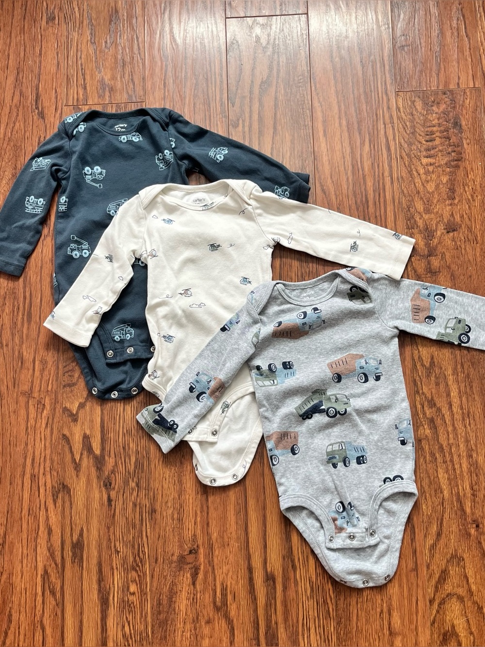 Kids Carter's One-Piece Bodysuit 3 Pack- Long Sleeve- 12 Month